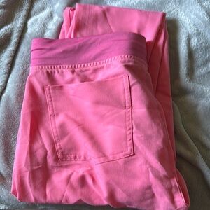 Medium petite neon pink